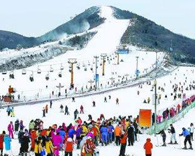 滑雪場規劃設計要對區域內進行實地考察